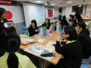 写真:台北市景美女子高級中学との交流2